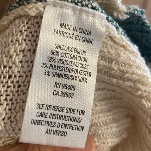 NWOT Theory colorblock sweater - Picture 4 of 8